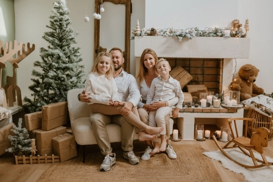 Cartes de v&oelig;ux, id&eacute;es cadeaux, souvenirs&hellip; : 4 raisons de faire une s&eacute;ance photo de No&euml;l