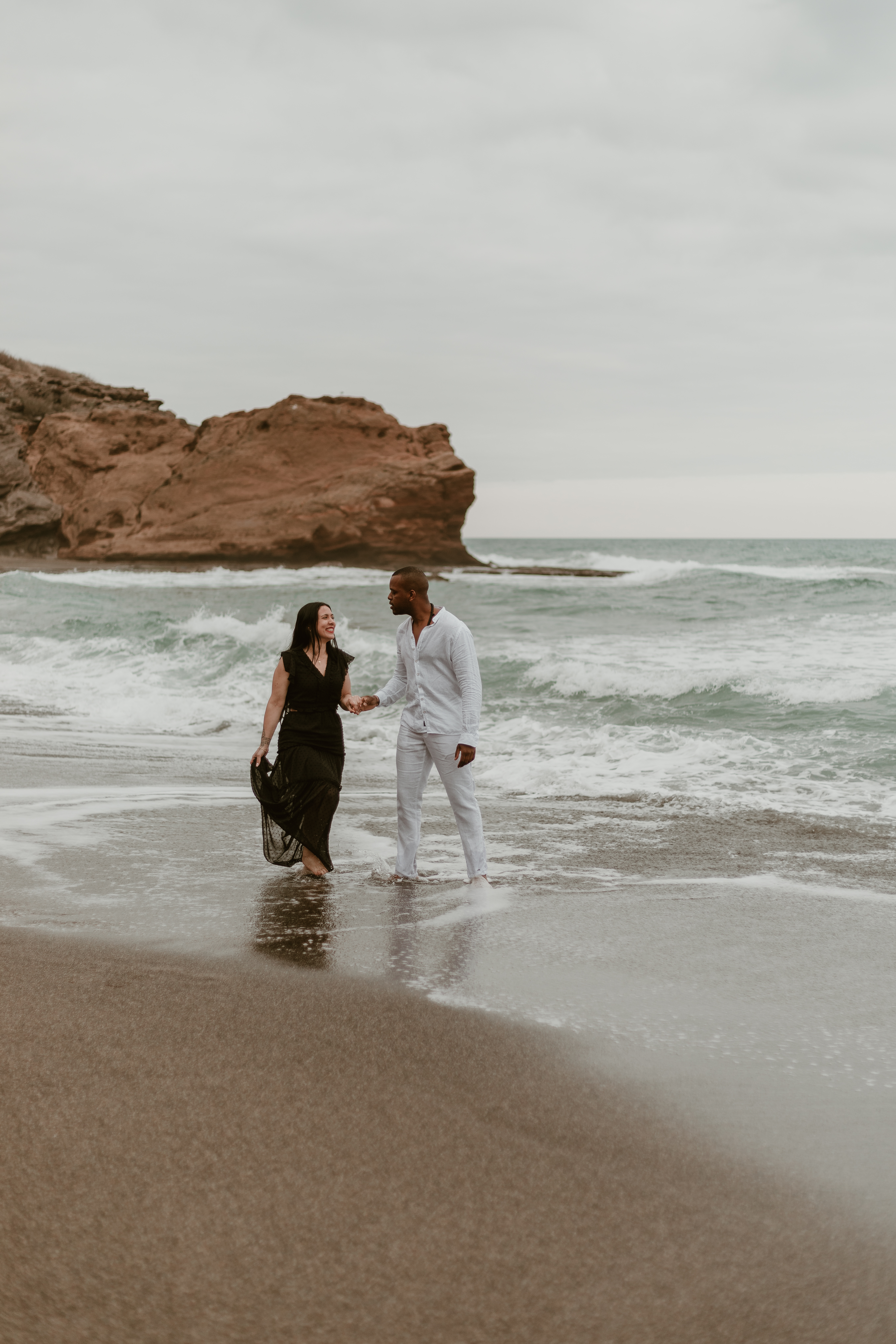 shooting couple st valentin à la plage